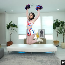 Alina Voss in 'POVD' Teasing Coach (Thumbnail 2)